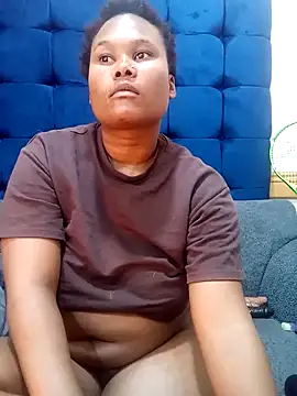 XXX chat uživo modela AriesCake