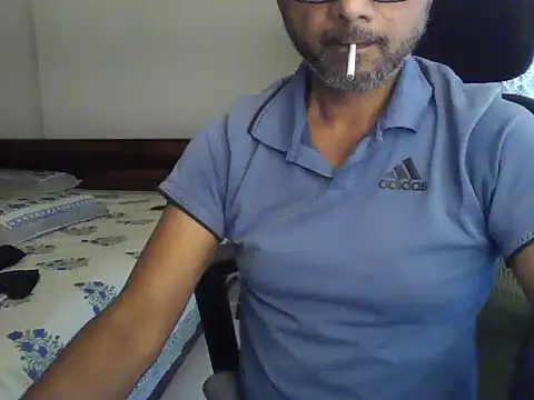 Moh-Moksha Adlı Modelin Canlı XXX Sohbeti