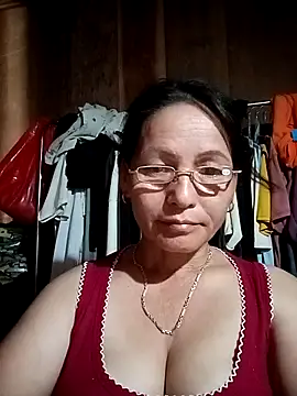 Chat XXX en directo de Cucci07