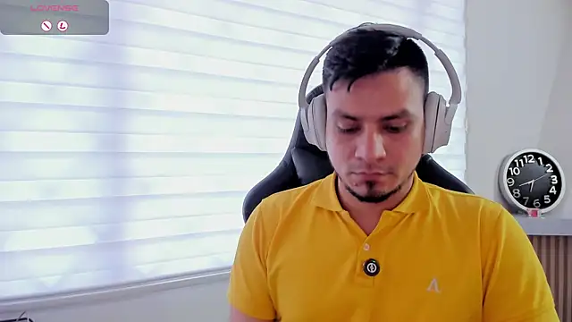 Chat XXX en directo de Rick_Adams