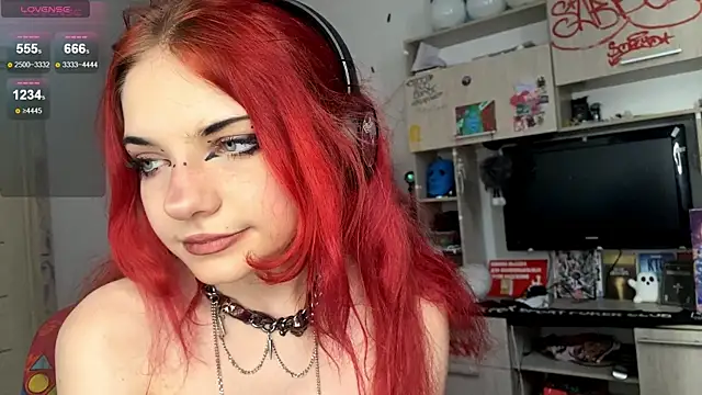 redheadcuteness' Live XXX Chat