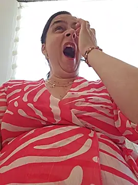 IsabelleCraft Chat XXX in diretta