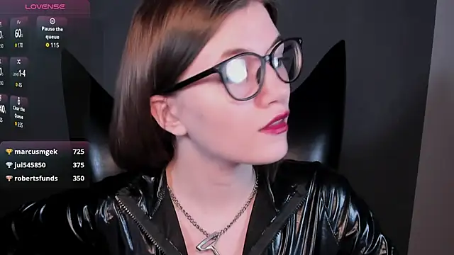 CathyAdams – Naživo XXX chat