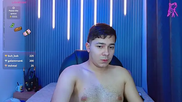 Julian_Smith21's Live XXX Chat