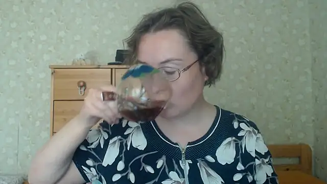 XXX chat uživo modela Smart_Rose