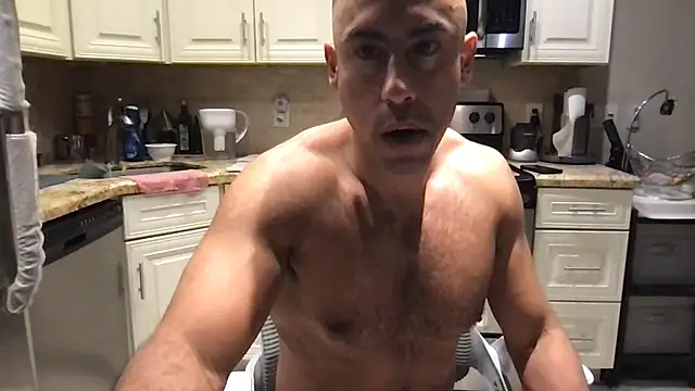 BigGuyMuscle: απευθείας συνομιλία ΧΧΧ