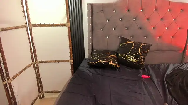 Scarbadgirl_'s Webcam Show