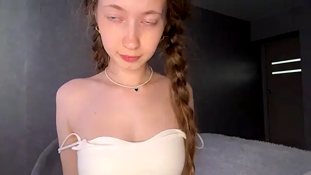 Emily_Mur_ Live XXX-chat