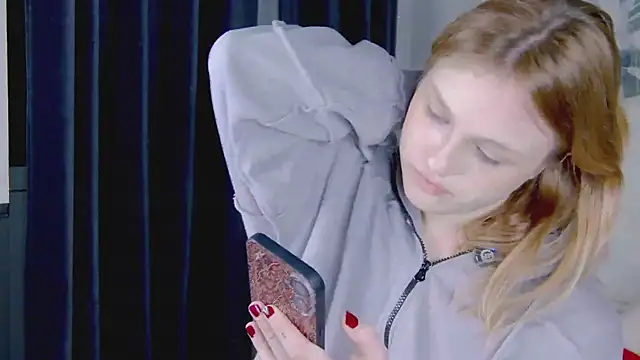 CaitlinSugar's Live XXX Chat