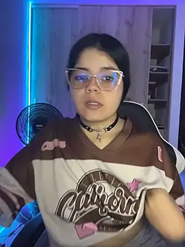 XXXAngella XXX чат на живо