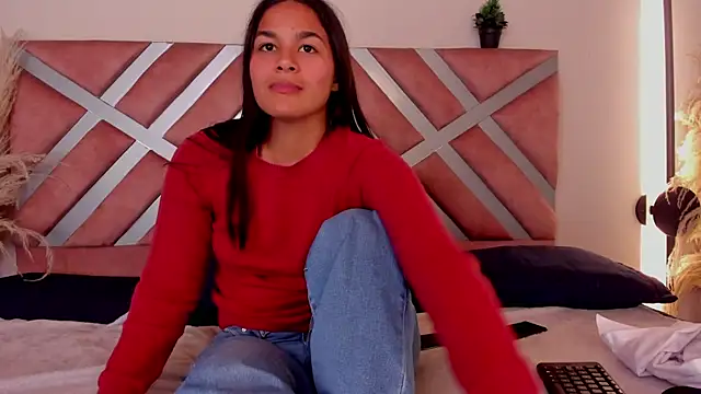 Chat XXX ao vivo de Layra_rous