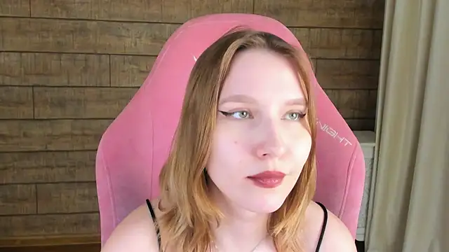 Chat XXX ao vivo de LiliLinn
