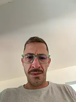 Chat XXX ao vivo de MeladoDiMel