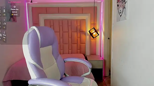 Chatroom XXX en direct de CloyBabee