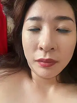 Jingjingxiang-520's Live XXX Chat