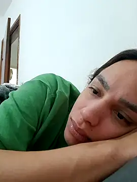 ofjuliaa 即時 XXX 聊天