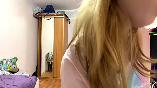 HebrewRiding élő XXX-chatje
