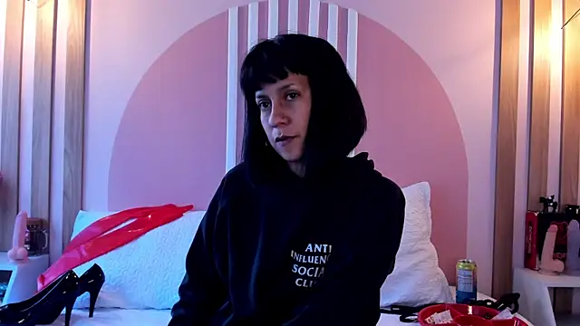 Živý XXX chat Valkiriia_wiine