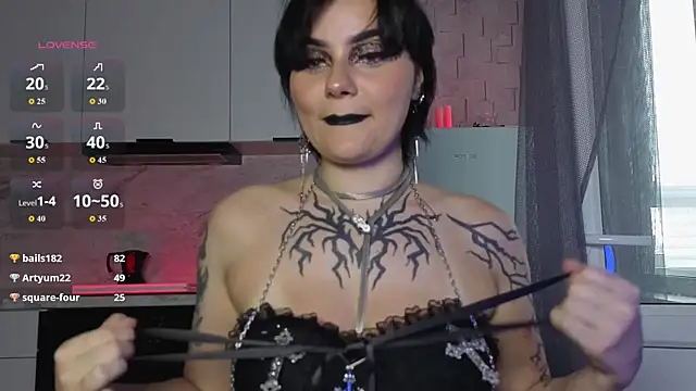 IntrigueYourDay Live XXX-Chat