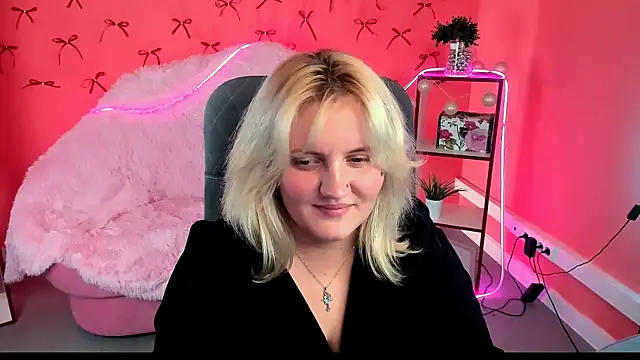 Chatroom XXX en direct de KathyBriggs