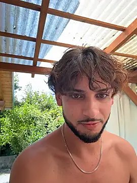 Gipsyboysteve Adlı Modelin Canlı XXX Sohbeti