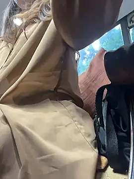 kiss_loo 现场XXX聊天