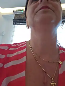 IsabelleCraft Adlı Modelin Canlı XXX Sohbeti