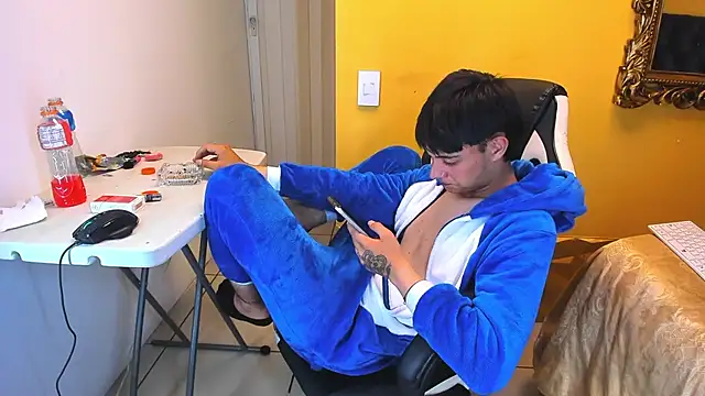 luckk_ live XXX chat