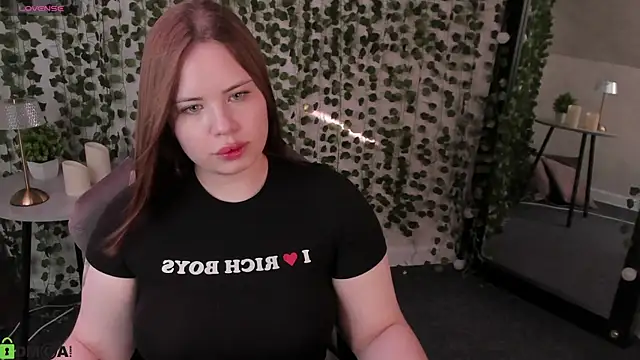 Chatroom XXX en direct de EricaElliott