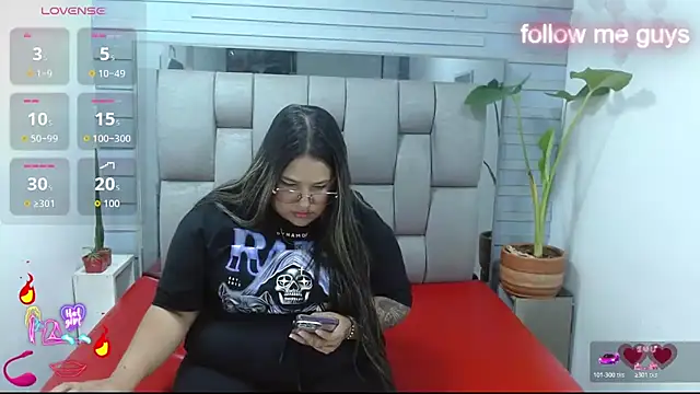 evelin_zaens Adlı Modelin Canlı XXX Sohbeti