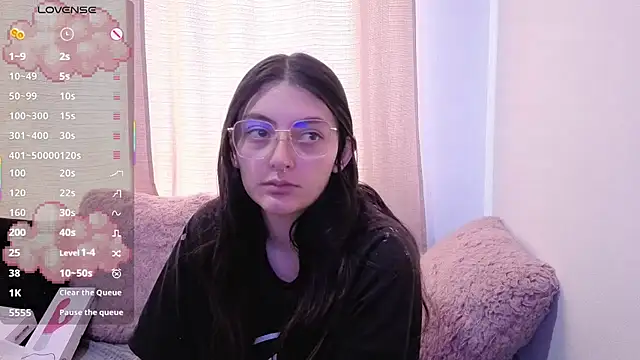 Chatroom XXX en direct de lessliee22_