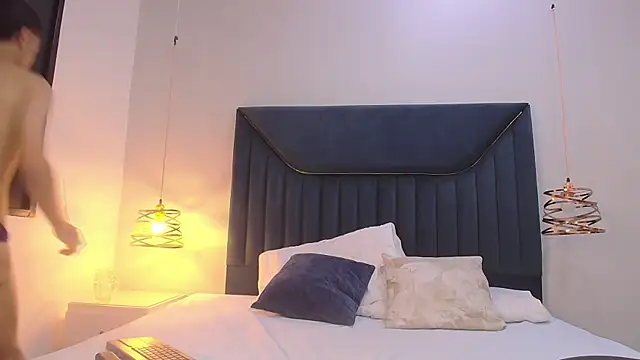 IzanDupond Live XXX-Chat