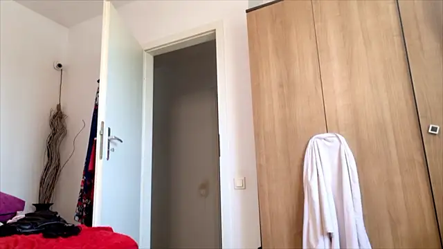 XXX chat uživo modela lindalovesexy