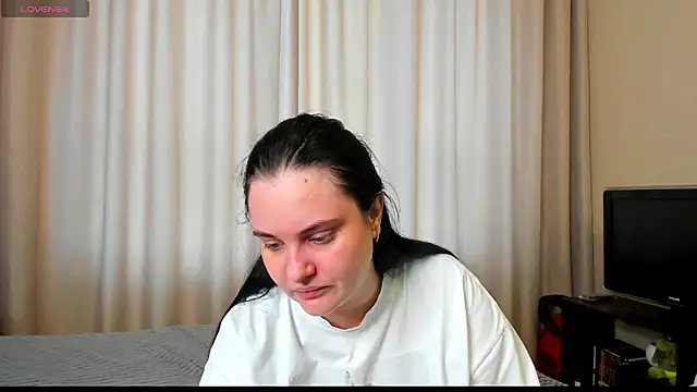 AlanaBrox's Live XXX Chat