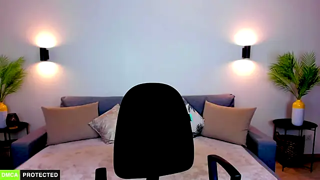 צ'אט XXX בשידור חי של TheWoman__