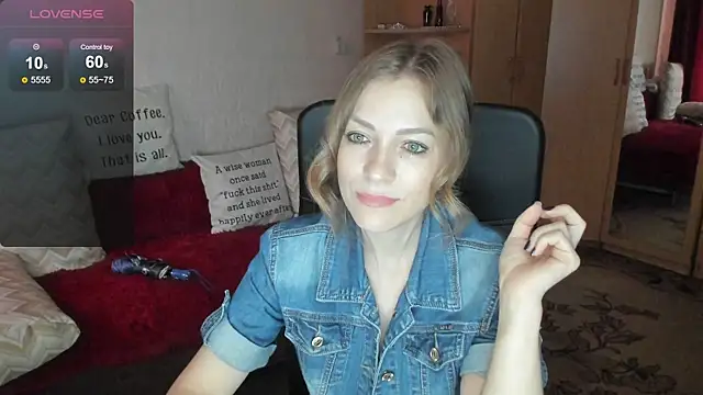 XXX chat uživo modela Tiffany_Bates