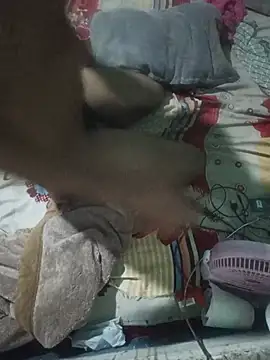 XXX chat uživo modela StripchatAssam93