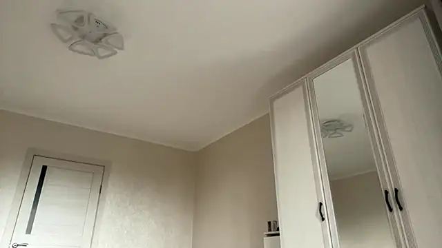 HeyItsAgata Adlı Modelin Canlı XXX Sohbeti