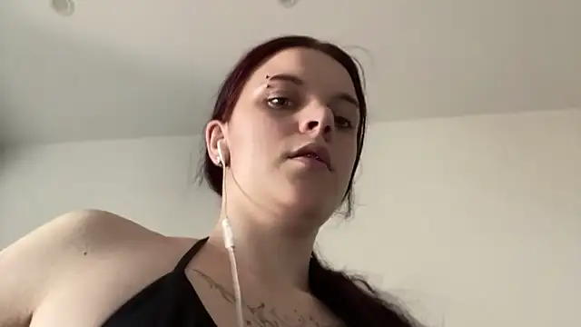 AudriaCriner live XXX chat