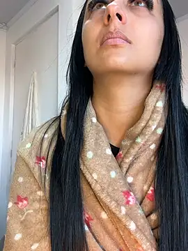 Chat +18 de bbzinharosa ao vivo