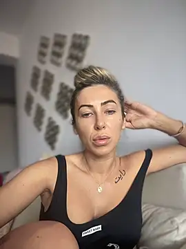 RaquelleDevon Chat XXX in diretta