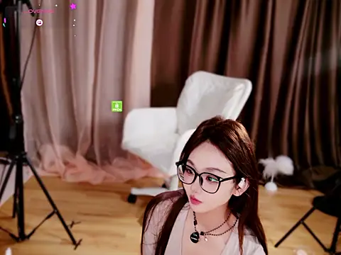 Chenchen_666's Live XXX Chat