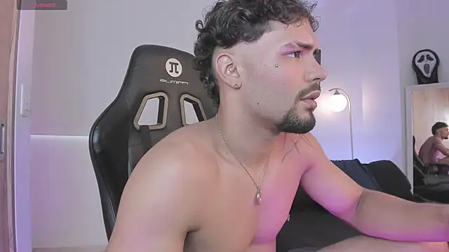 justin_lenox webcam show