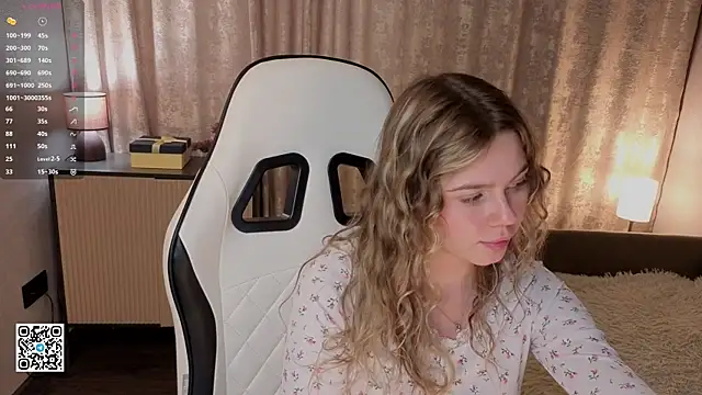 Онлайн чат XXX DonaDebore