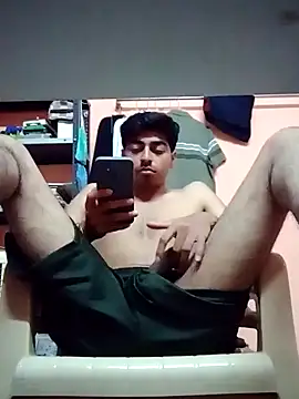 Rahul_69_r Adlı Modelin Web Kamerası Şovu