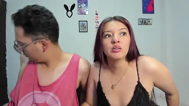 Chat XXX ao vivo de sebas_n_laura
