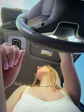 Živý XXX chat MilfNextDoor20