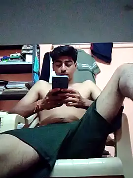 Rahul_69_r Adlı Modelin Web Kamerası Şovu