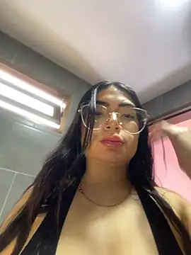 Chat XXX ao vivo de Mia_222