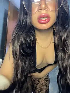 Chat XXX ao vivo de Mia_222